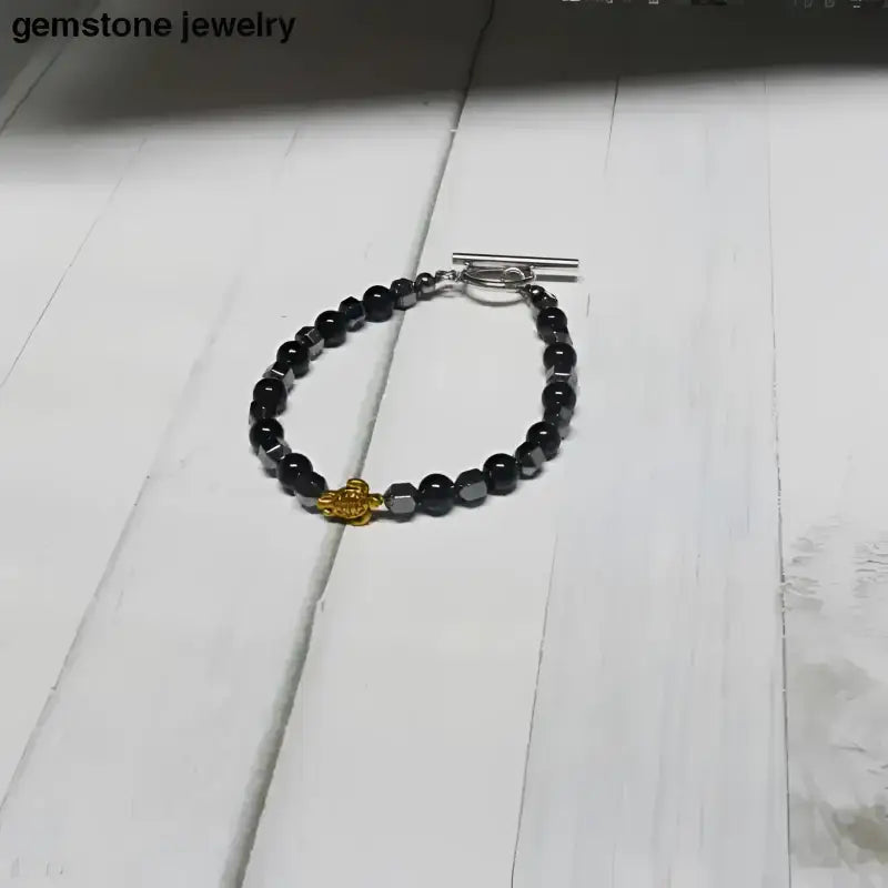 Black Onyx Beaded Bracelet with Gold Turtle Charm and Sterling Silver Clasp - Bec Sue Jewelry Shop